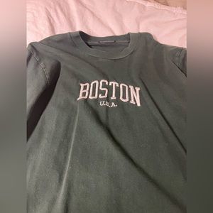 Brandy Melville Boston Long-sleeve